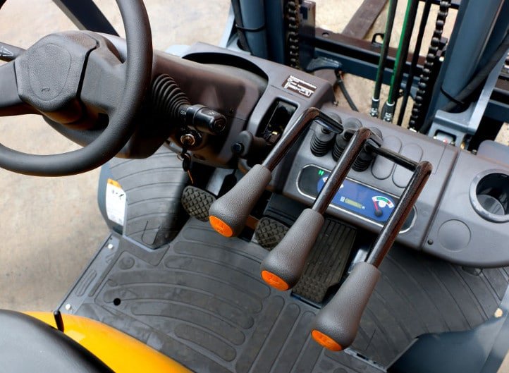 Forklift Service: What You Need To Know - Forkliftworld